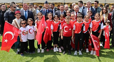 Kayseri'de 19 Mayıs coşkuyla kutlandı