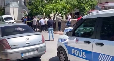 Üvey kızını yaralayan baba, yaşamına son verdi