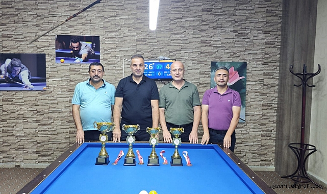 '30 Ağustos 3 bant Zafer Kupası' sahiplerini buldu