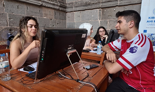 Büyükşehir, YKS tercih danışmanlığı hizmeti veriyor