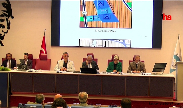 Büyükşehir meclisinde 82 madde karara bağlandı