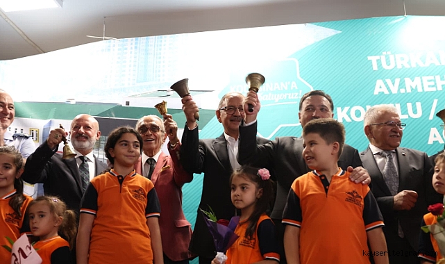 'Türkan Altun ve Av. Mehmet Altun İlkokulu/Ortaokulu' açıldı