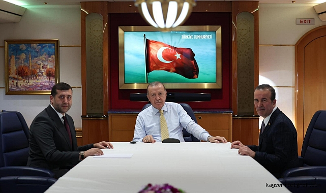 Ersoy uçakta Cumhurbaşkanı Erdoğan ile bir araya geldi