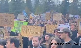ERÜ'de öğrencilerden protesto!