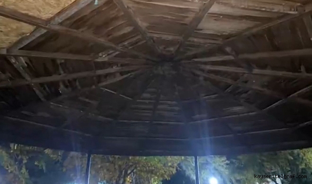 Belsin’de kamelyayı ateşe veren çocuklar yakalandı