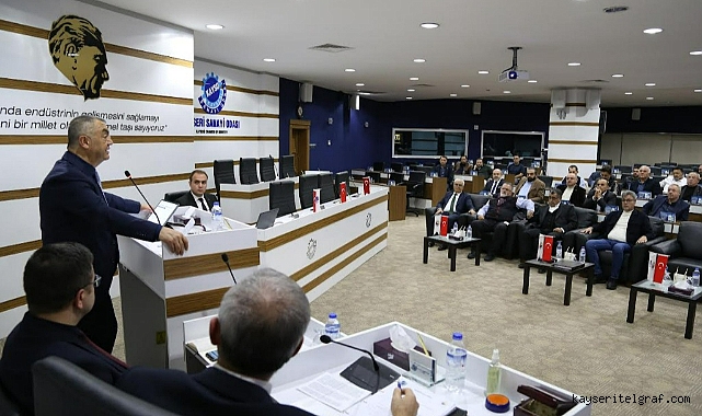 “Çin’e Karşı Ülke Olarak Politika Oluşturmalıyız”