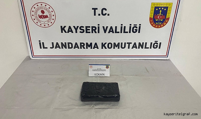 Kayseri'de uyuşturucu operasyonu; 1 kilo 200 gram kokain ele geçirildi