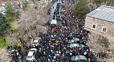 Kayseri, şehidini son yolculuğuna uğurladı