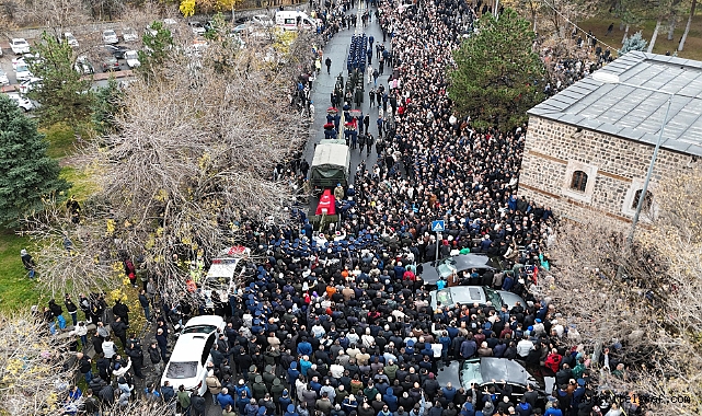 Kayseri, şehidini son yolculuğuna uğurladı