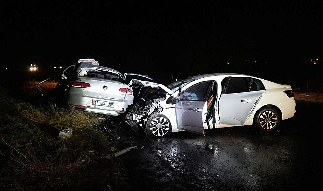 Niğde-Kayseri yolunda kaza; 3 ölü, 6 yaralı
