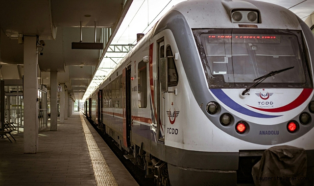 Tren biletlerinde öğretmenlere indirim uygulanacak