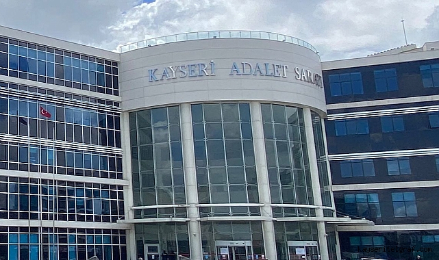 Uyuşturucu ticaretiyle yargılanan 2 sanık suçlamayı reddetti