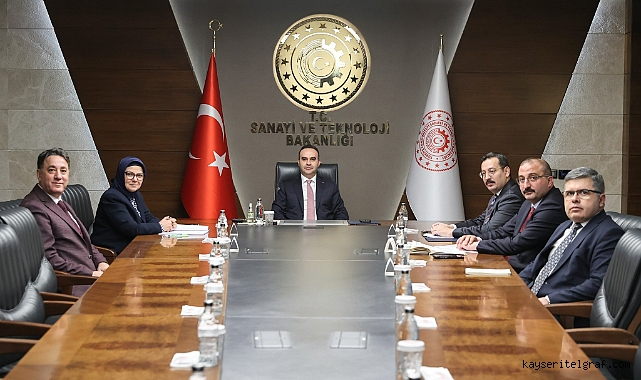 Milletvekili Böhürler ve Başkan Şengül Develi OSB için Bakan Kacır'la görüştü