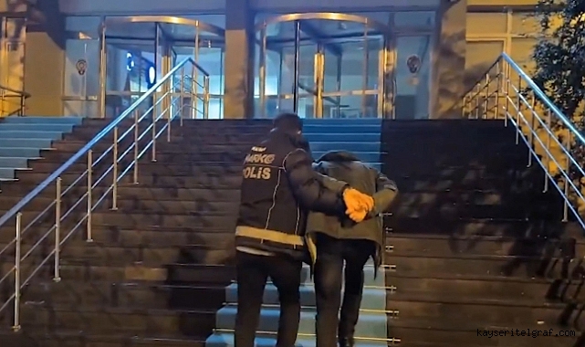 Kayseri’de uyuşturucu ticaretinden aranan şahıs yakalandı 