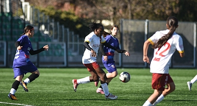 Kayseri Kadın FK liderlik koltuğunu devraldı