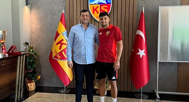 MHP Milletvekili Ersoy, bir yıl boyunca Abdulsamet'in maaşını karşılayacak