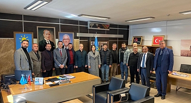 TES-İŞ'ten İyi Parti'ye ziyaret