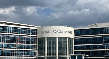 Uyuşturucu ticaretinden yargılanan 2 sanıktan birine hapis diğerine beraat