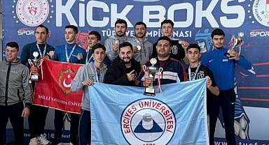 ERÜ Kick Boks takımı Türkiye Şampiyonu oldu