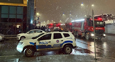 Kayseri'de 8 katlı otelde yangın paniği