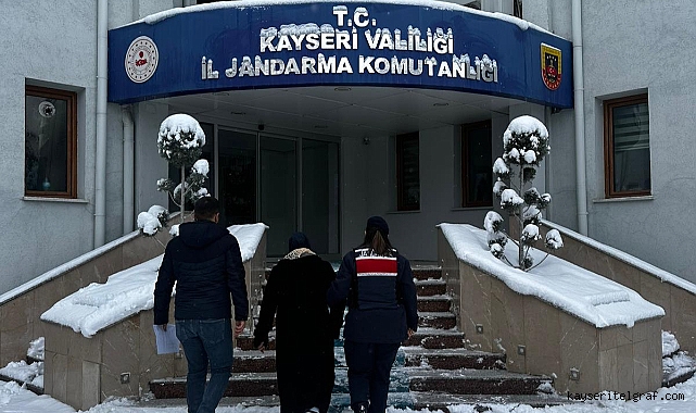 Kayseri nüfusuna kayıtlı DEAŞ'lı kadın yakalandı