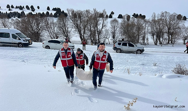 MHP Pınarbaşı teşkilatı doğaya yem bıraktı