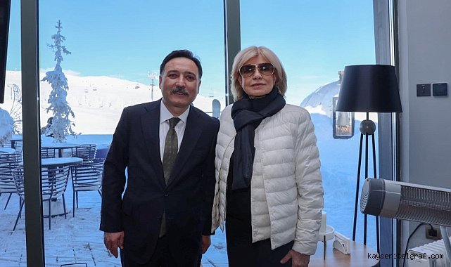 Vali Çiçek, Tansu Çiller ile Erciyes’te bir araya geldi
