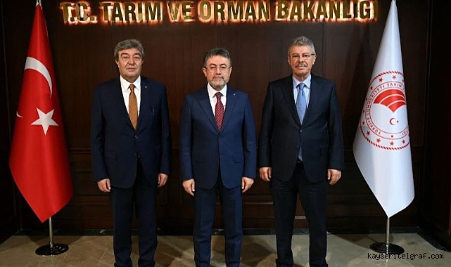 Ataş ve Akay Bakan Yumaklı'yı ziyaret etti