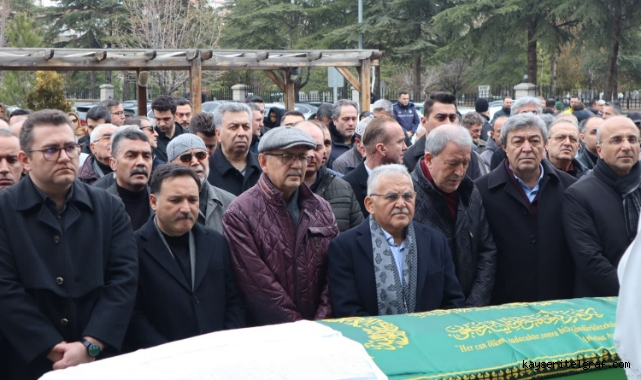 Büyükkılıç'ın kayınvalidesi son yolculuğuna uğurlandı