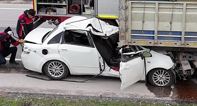 Cenazeye giderken hayatlarını kaybettiler