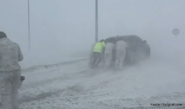 Erciyes yolu trafiğe kapatıldı