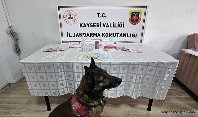 Kayseri'de bin 72 adet captagon ele geçirildi 