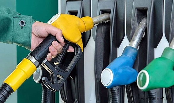 Perşembe günü benzine zam geliyor