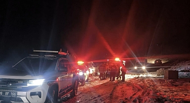 Sarız'da mahsur kalan 3 işçi kurtarıldı