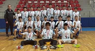 Spor A.Ş. Kız Hentbol Takımı şampiyon oldu