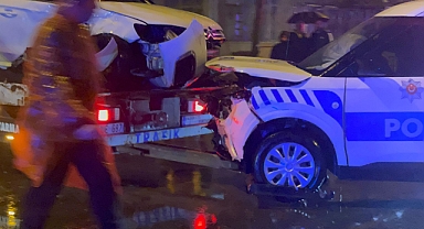 Yenişehir'de polis otosu ile otomobil çarpıştı