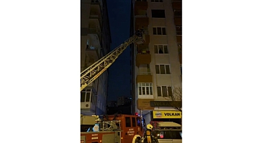 Alzheimer hastası kadın gazı açık unuttu, ekipler seferber oldu