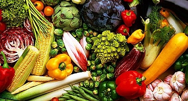 İftar ve sahur arasında taze sebze ve meyve tüketilmeli