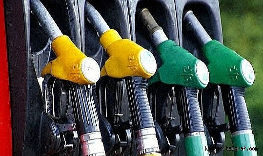 Motorine ve benzine gelen zam iptal edildi