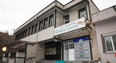 Talas Belediyesi 70 çocuk için bayramlık aldı