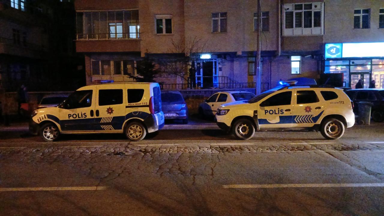 78 yaşındaki yaşlı adam evinde ölü bulundu