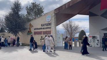 Bayramda hayvanat bahçesini yaklaşık 40 bin kişi ziyaret etti