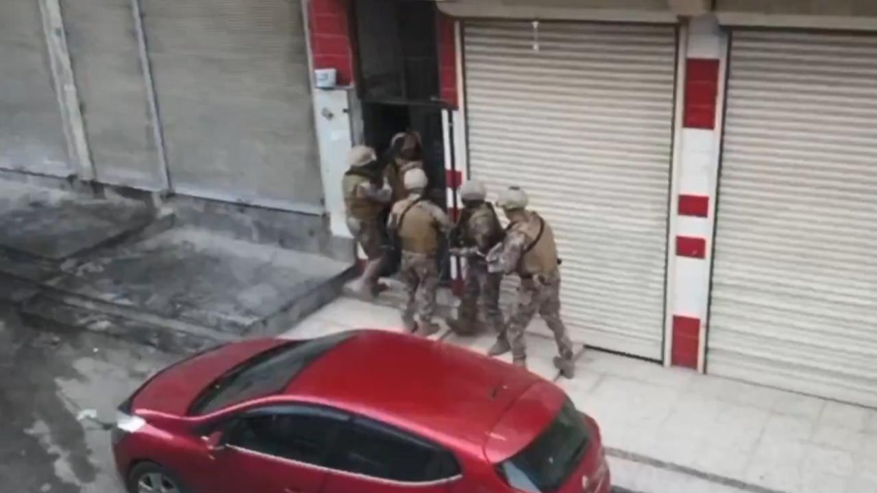 DEAŞ'a finansal destek sağlayanlara operasyon