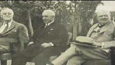 DIŞ POLİTİKADA İNÖNÜ SİYASETİ