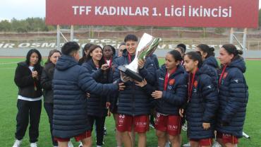 "Hazır ol Süper Lig, Kayseri’nin rüzgarı esmeye geliyor"