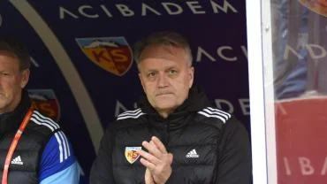 Moe: *Bundan sonrası daha iyi olacak"