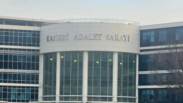 "Cami tuvaletinde uyuşturucu kullandık"