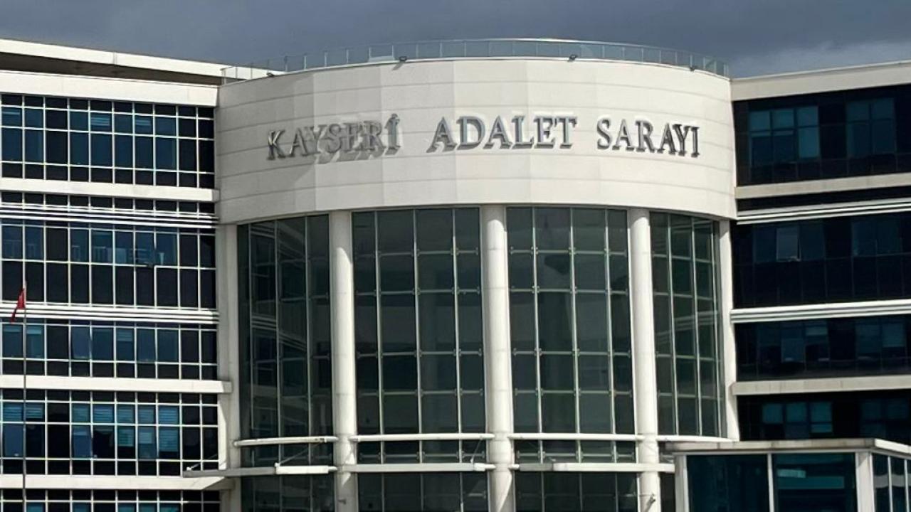 Sarız'da amcasının oğlunu tehdit eden sanığa hapis cezası