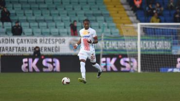 Transfer yasağı Jeanvier nedeniyle gelmiş