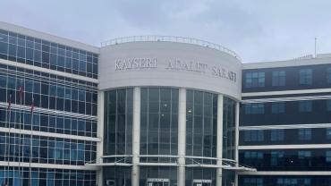 Uyuşturucu ticaretinden yargılanan sanıklara hapis